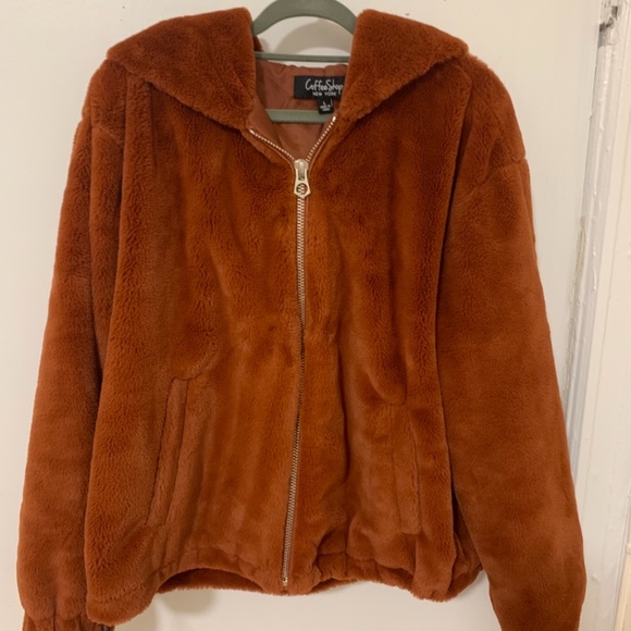 Fuzzy jacket - Picture 2 of 2